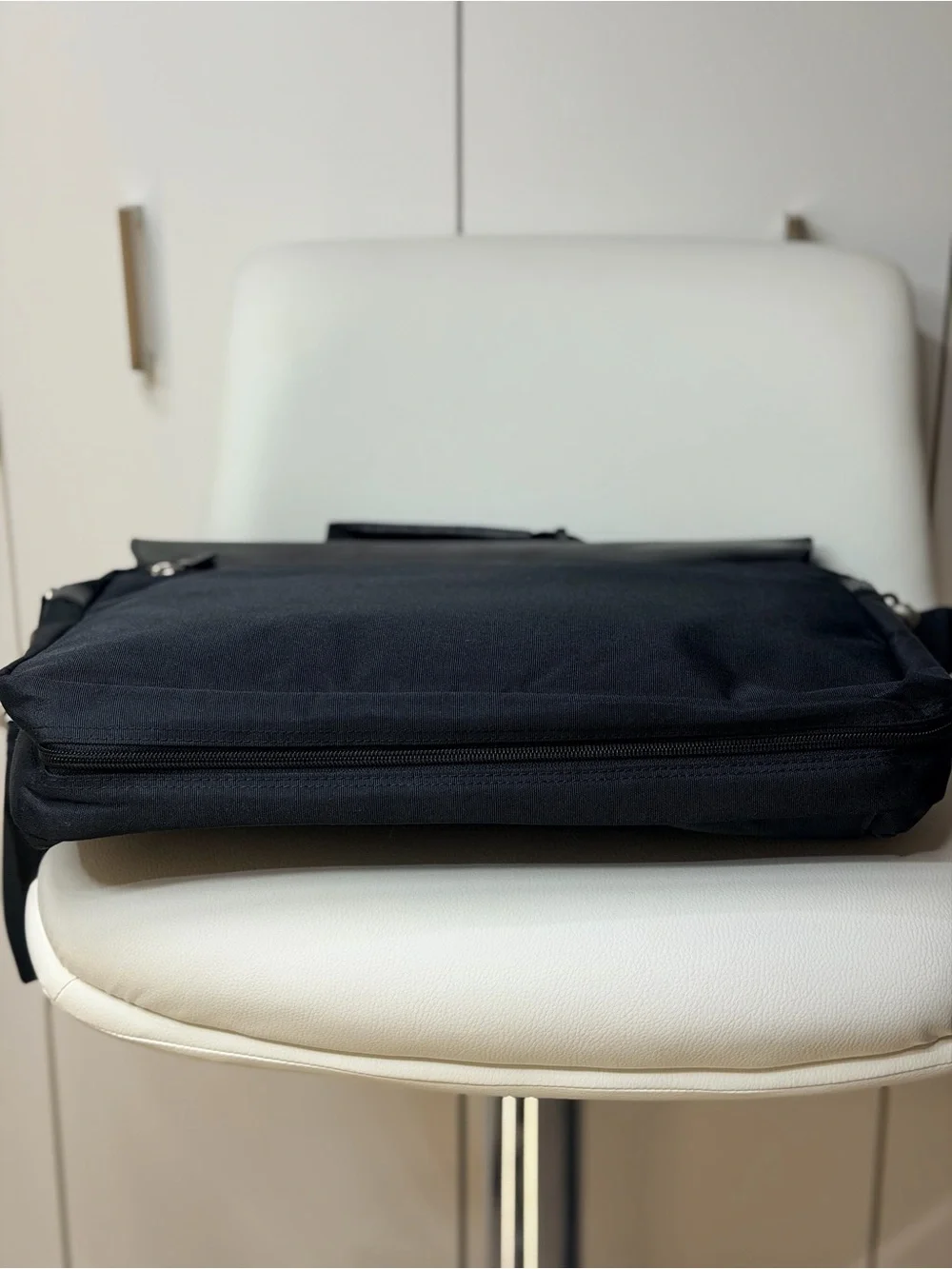 NWOT Eddie Bauer, Messenger Bag, Laptop Briefcase Attache Case Multi-Compartment